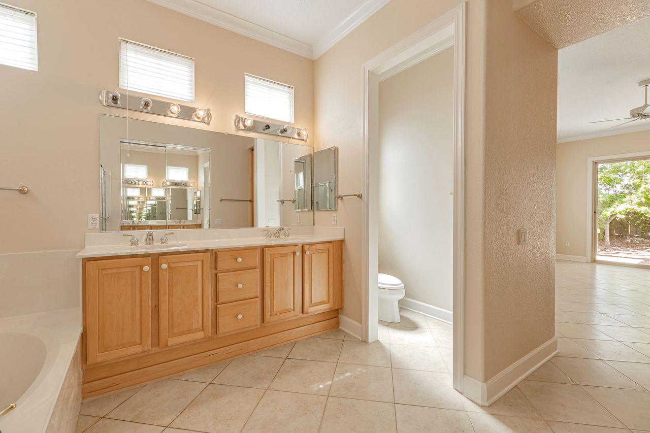 Detail Gallery Image 30 of 48 For 1161 Secret Lake Loop, Lincoln,  CA 95648 - 3 Beds | 2 Baths
