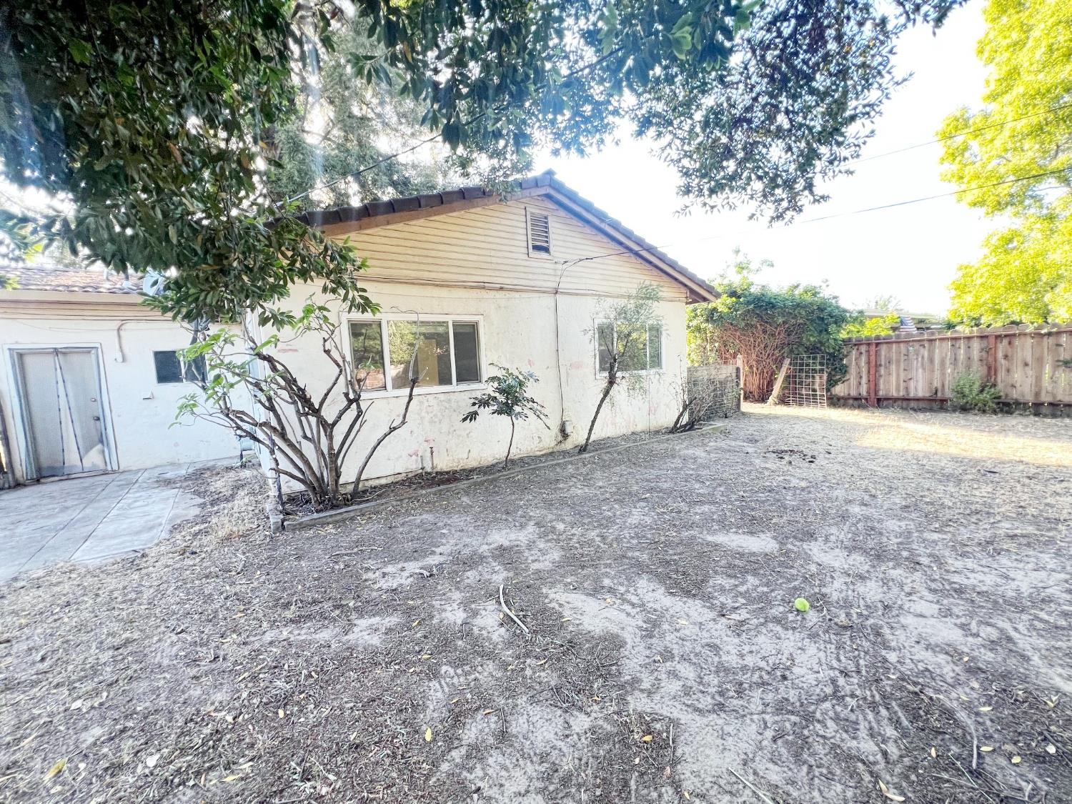 Detail Gallery Image 14 of 16 For 728 N Mills Ave, Lodi,  CA 95242 - 2 Beds | 1 Baths