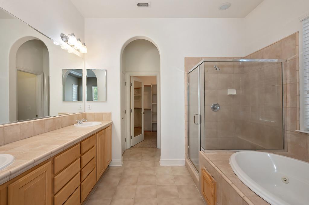 Detail Gallery Image 49 of 87 For 5729 Northborough Dr, Sacramento,  CA 95835 - 4 Beds | 3/1 Baths