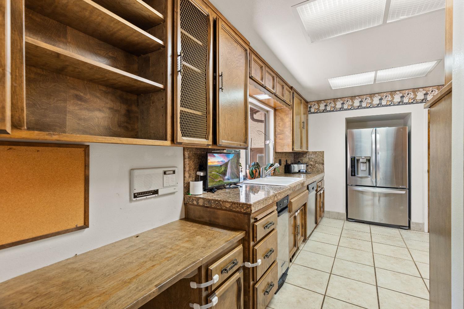 Detail Gallery Image 8 of 63 For 655 Secret Town Ln, Colfax,  CA 95713 - 4 Beds | 3 Baths