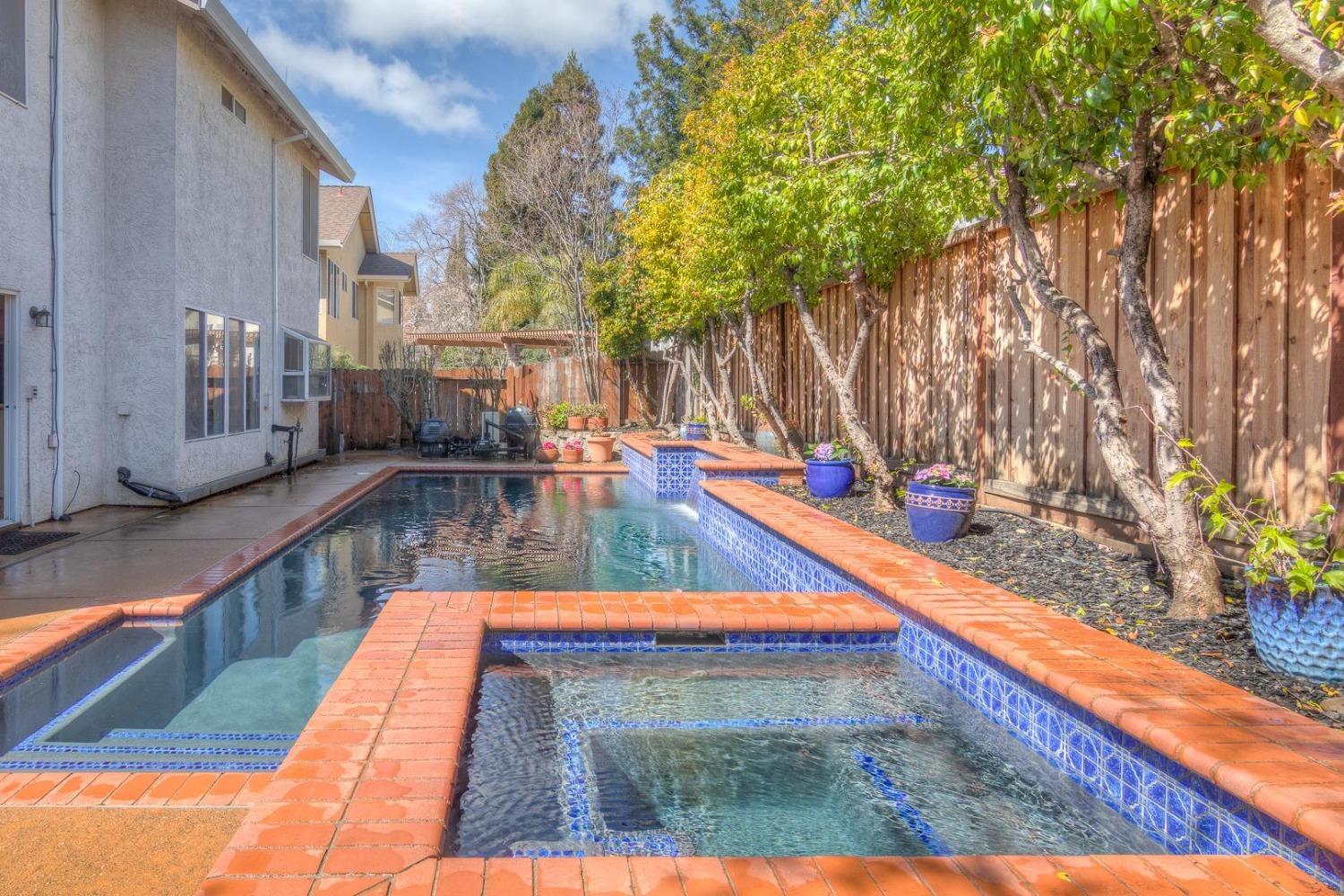 Detail Gallery Image 34 of 52 For 3047 Strand Rd, Rocklin,  CA 95765 - 4 Beds | 2/1 Baths