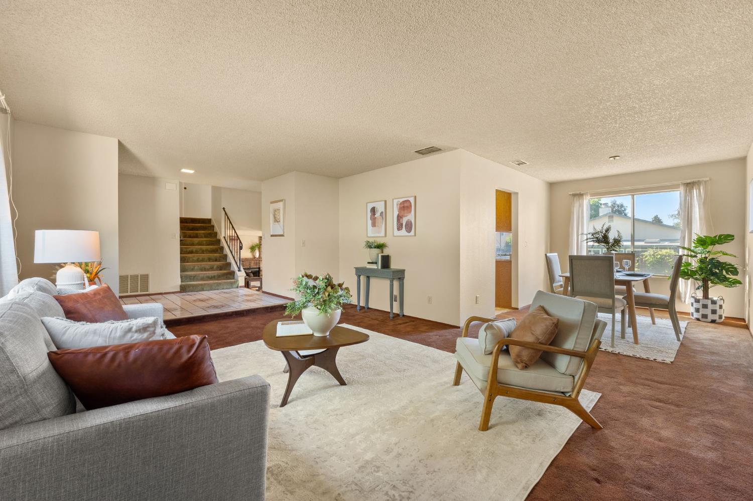 Detail Gallery Image 7 of 40 For 4195 Amapola Way, Sacramento,  CA 95823 - 4 Beds | 2/1 Baths