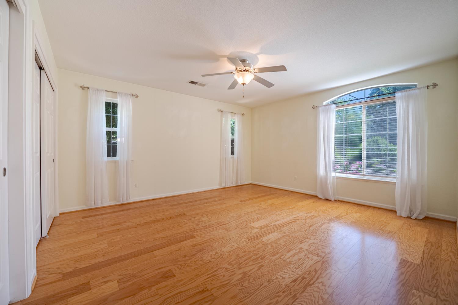 Detail Gallery Image 29 of 53 For 3247 Willow Run Dr, Merced,  CA 95340 - 4 Beds | 2/1 Baths