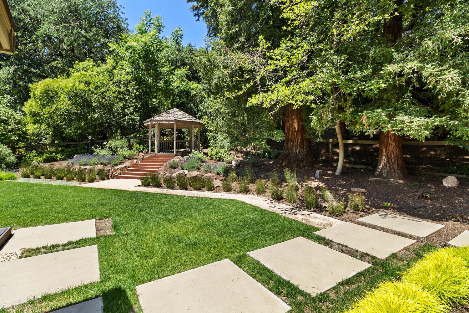 Detail Gallery Image 62 of 82 For 5910 River Glen Court, Carmichael,  CA 95608 - 4 Beds | 2/1 Baths