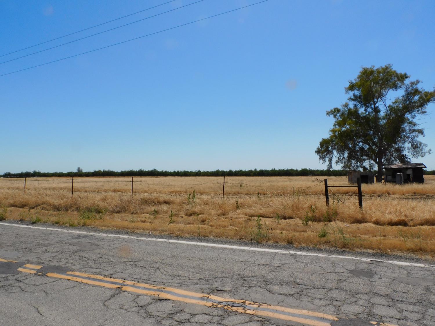 Detail Gallery Image 4 of 15 For 22492 Road 19, Chowchilla,  CA 93610 - – Beds | – Baths