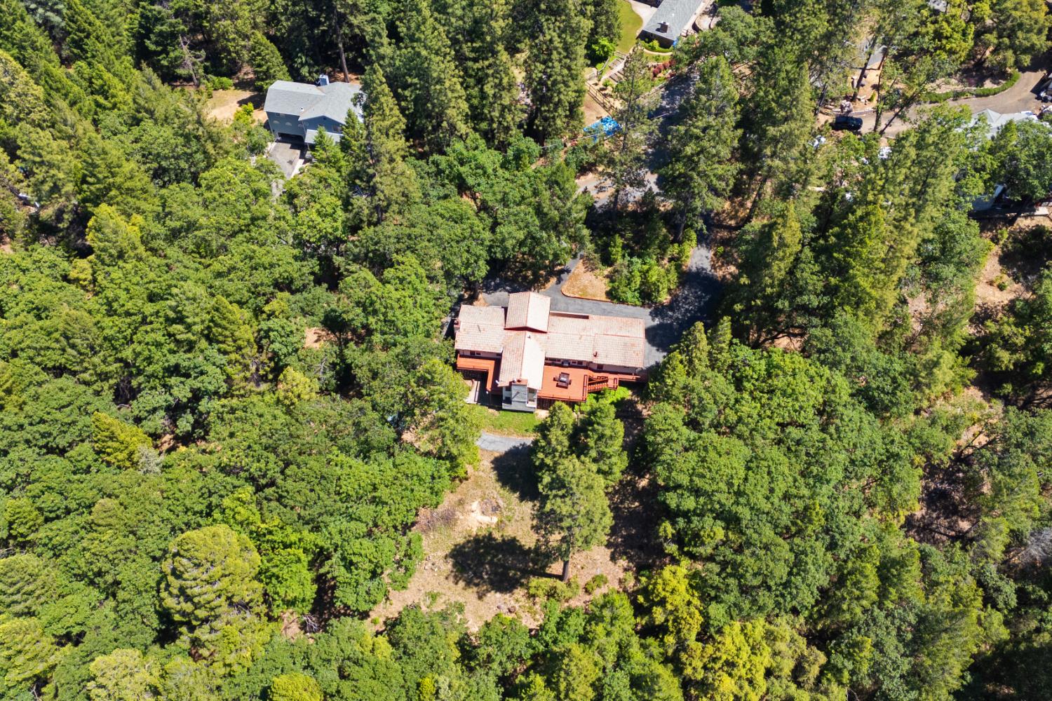 Detail Gallery Image 32 of 63 For 655 Secret Town Ln, Colfax,  CA 95713 - 4 Beds | 3 Baths