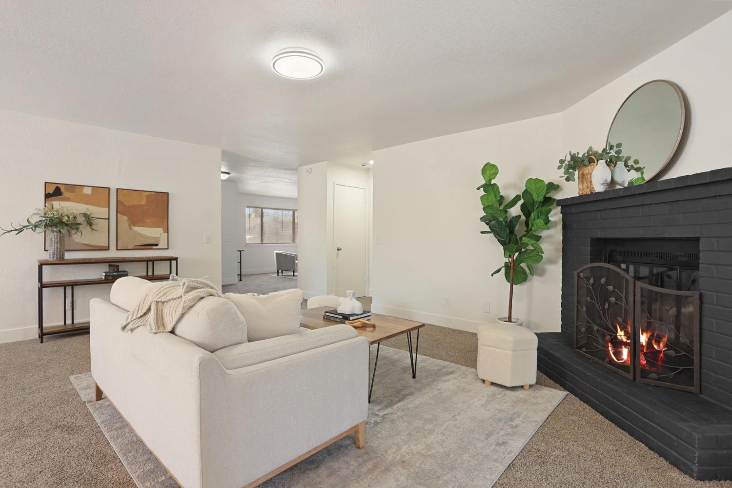Detail Gallery Image 8 of 32 For 998 Pfister Pl, Manteca,  CA 95336 - 3 Beds | 2 Baths