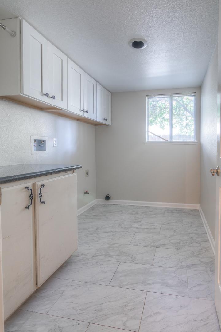 Detail Gallery Image 27 of 52 For 3047 Strand Rd, Rocklin,  CA 95765 - 4 Beds | 2/1 Baths