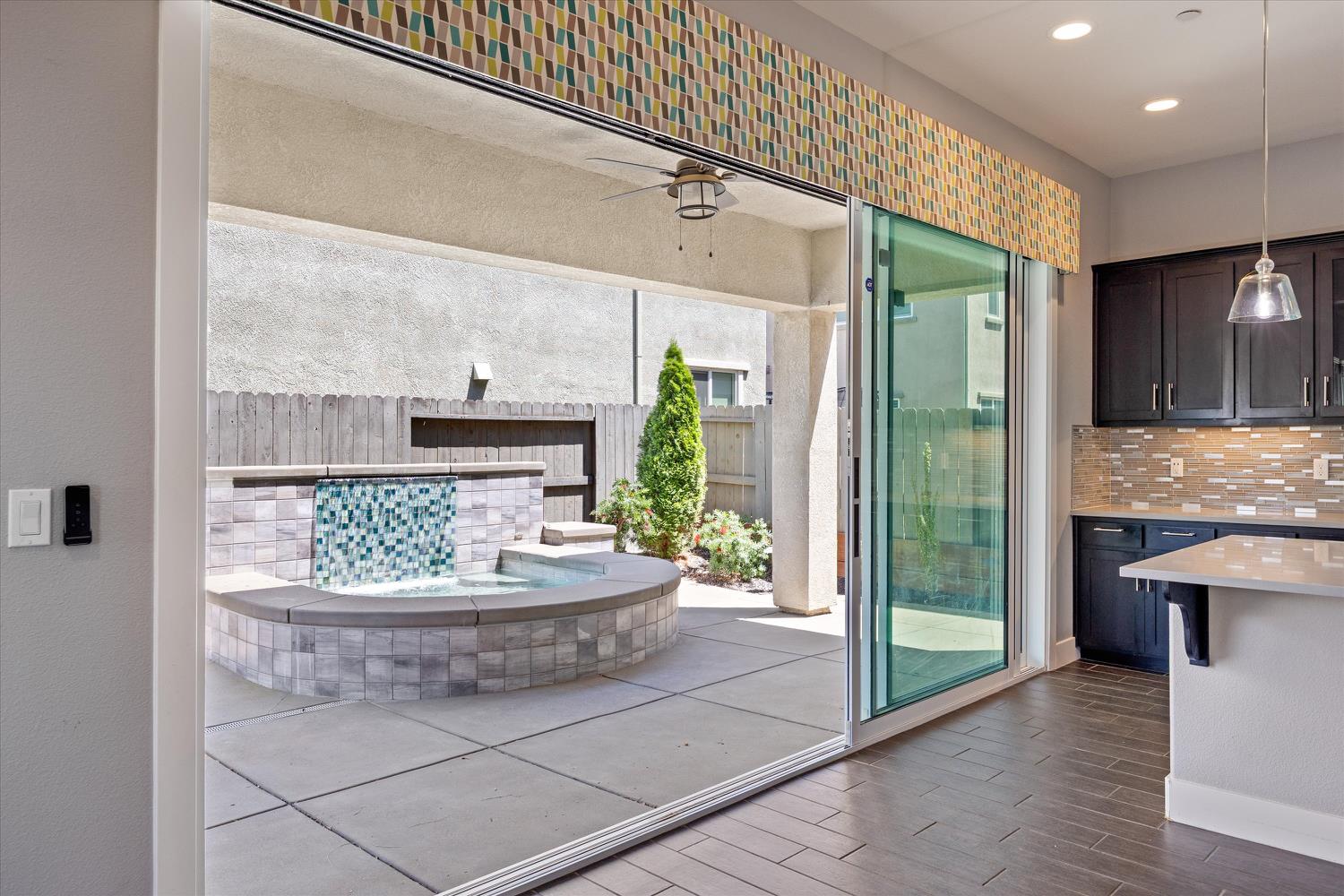Detail Gallery Image 16 of 43 For 3801 Lake Katie Way, Sacramento,  CA 95834 - 4 Beds | 3 Baths
