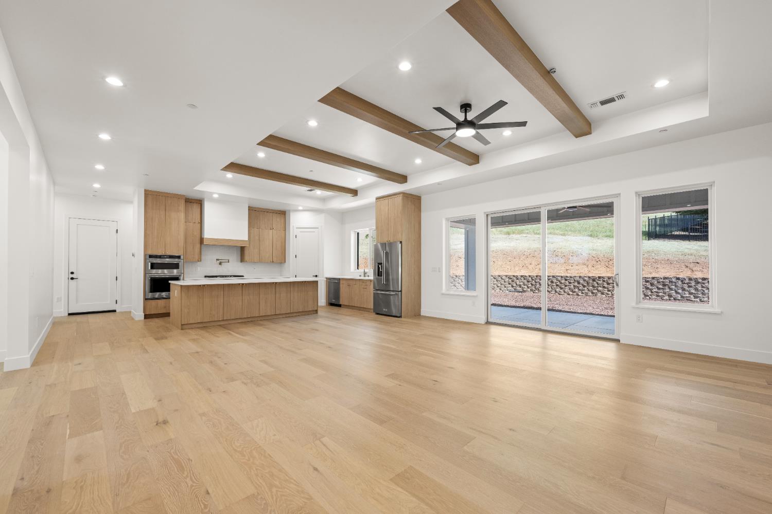 Detail Gallery Image 7 of 47 For 12907 Austin Forest Cir, Auburn,  CA 95602 - 4 Beds | 3 Baths