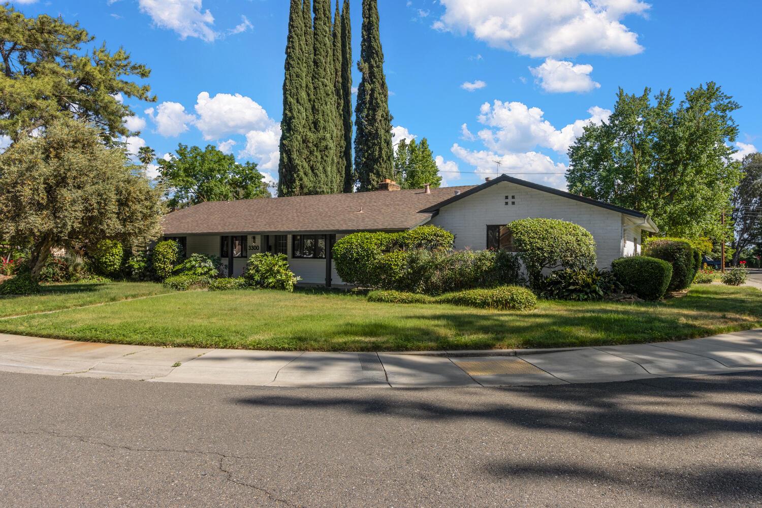 Detail Gallery Image 38 of 39 For 3300 Club Ln, Sacramento,  CA 95821 - 4 Beds | 2/1 Baths