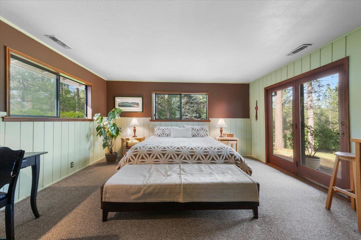 Karrys Place, Grass Valley, California image 17