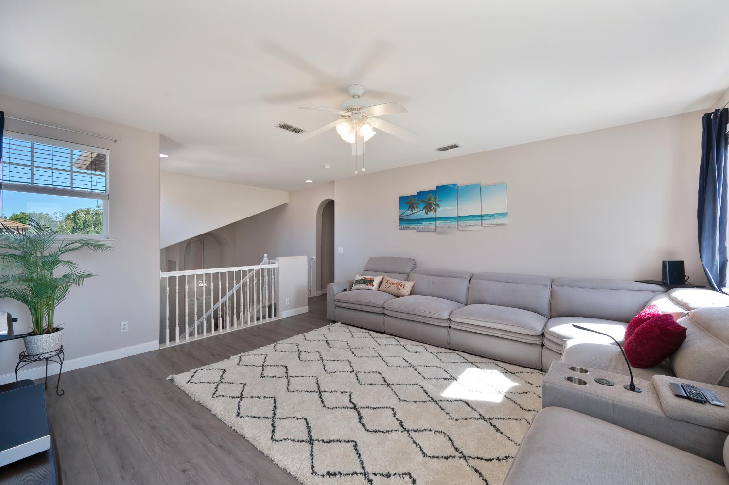 Detail Gallery Image 21 of 42 For 10112 Nebbiolo Ct, Elk Grove,  CA 95624 - 4 Beds | 3 Baths
