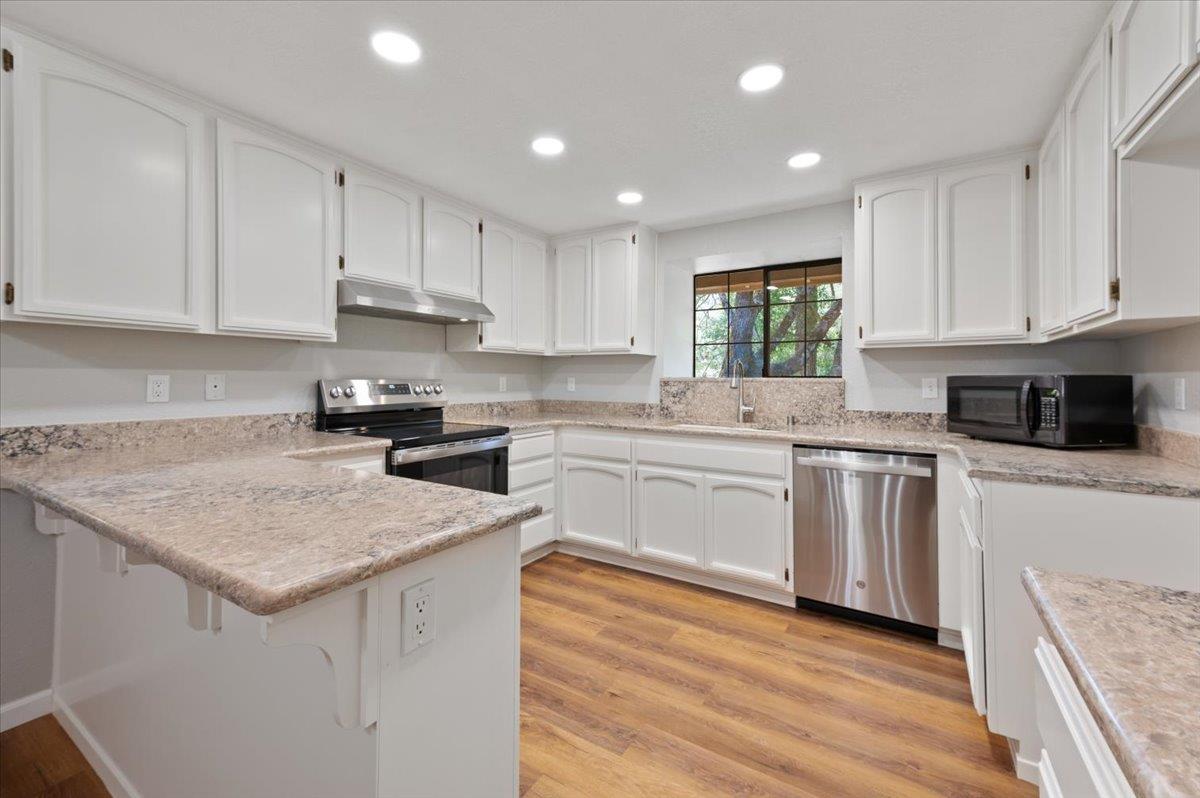 Detail Gallery Image 10 of 48 For 11216 Bobolink Way, Auburn,  CA 95602 - 3 Beds | 2 Baths