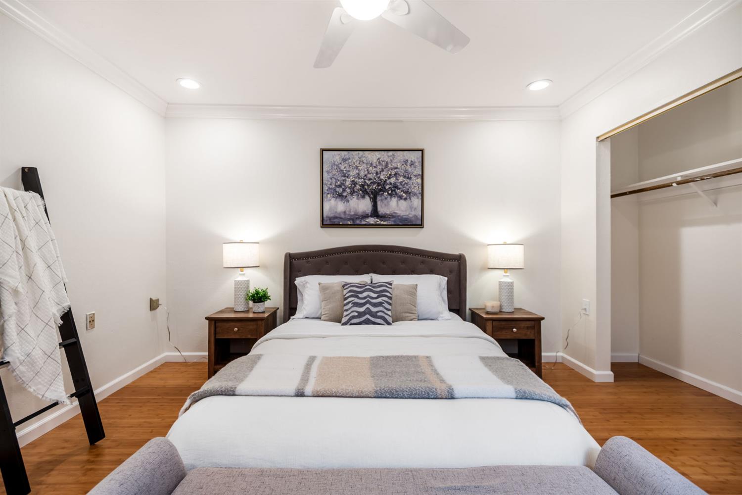 Detail Gallery Image 21 of 28 For 1833 Skycrest Dr #2,  Walnut Creek,  CA 94595 - 2 Beds | 2 Baths