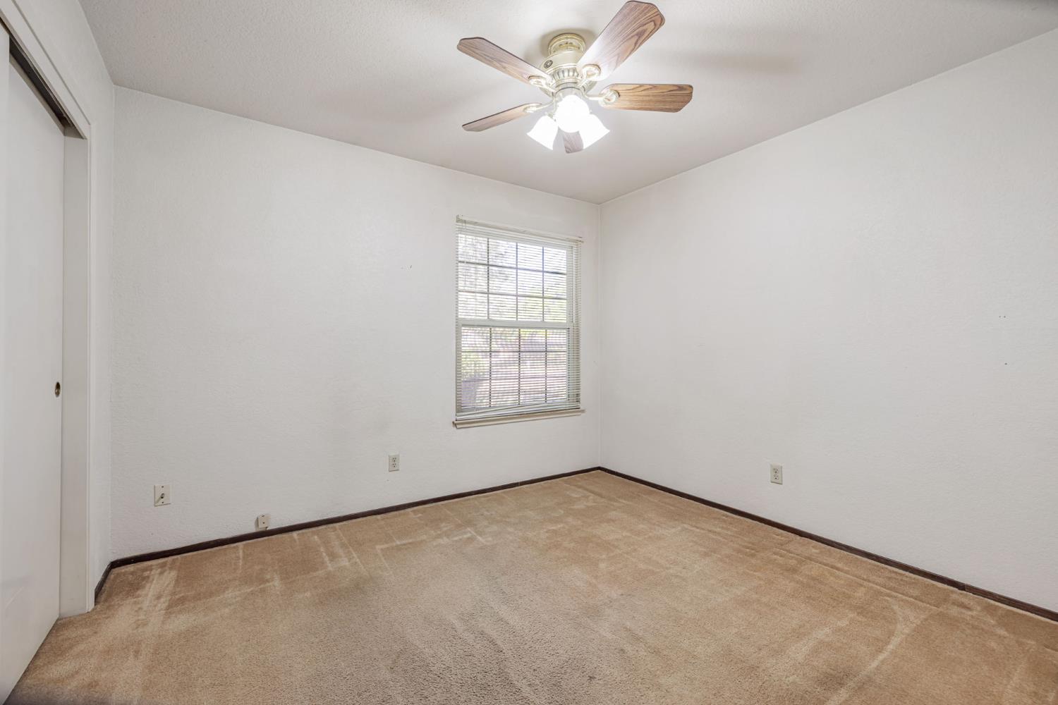 Detail Gallery Image 23 of 37 For 6818 Flaming Arrow Dr, Citrus Heights,  CA 95621 - 3 Beds | 2 Baths