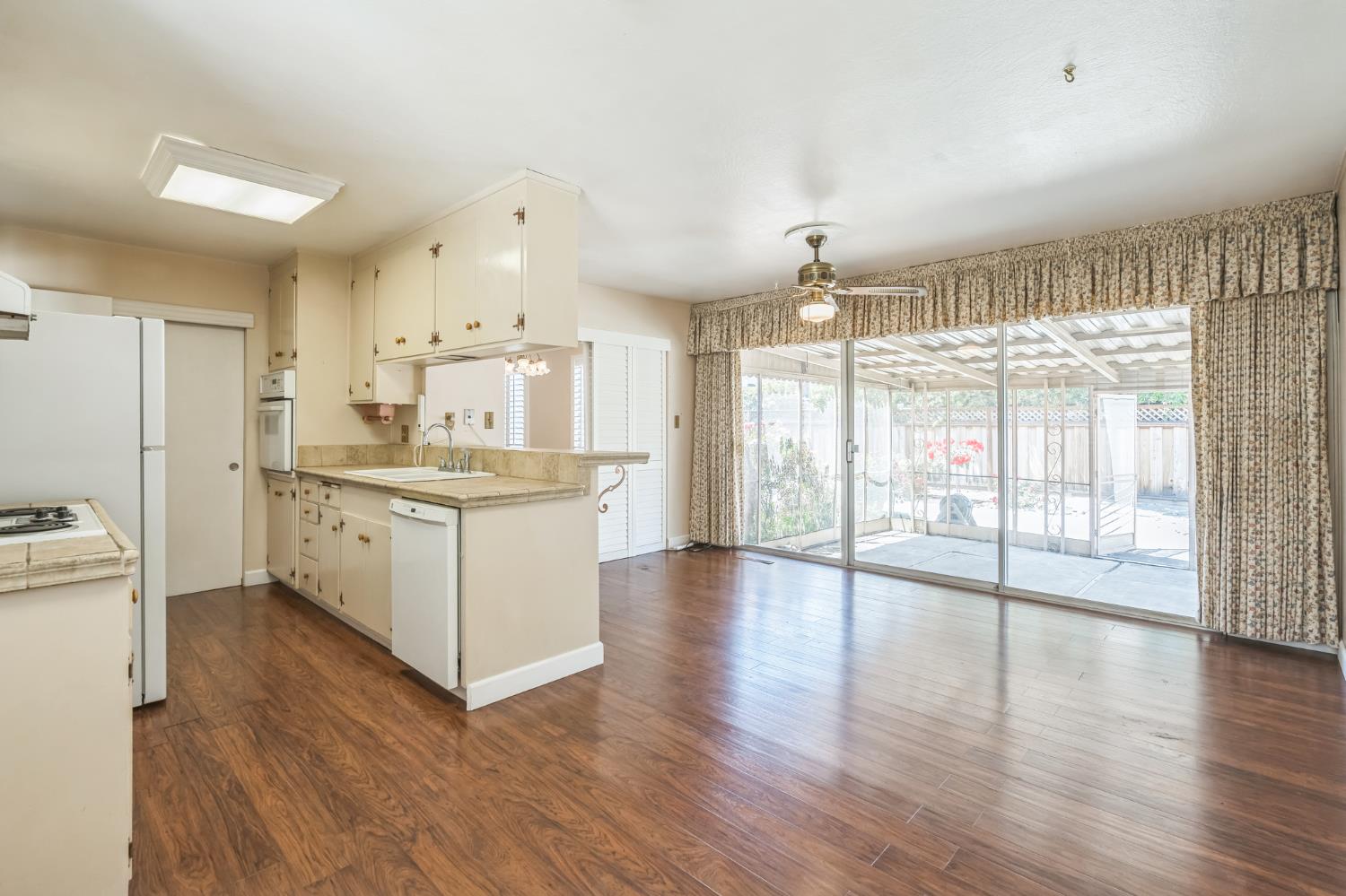 Detail Gallery Image 7 of 24 For 38061 Inez Ave, Fremont,  CA 94536 - 3 Beds | 2 Baths