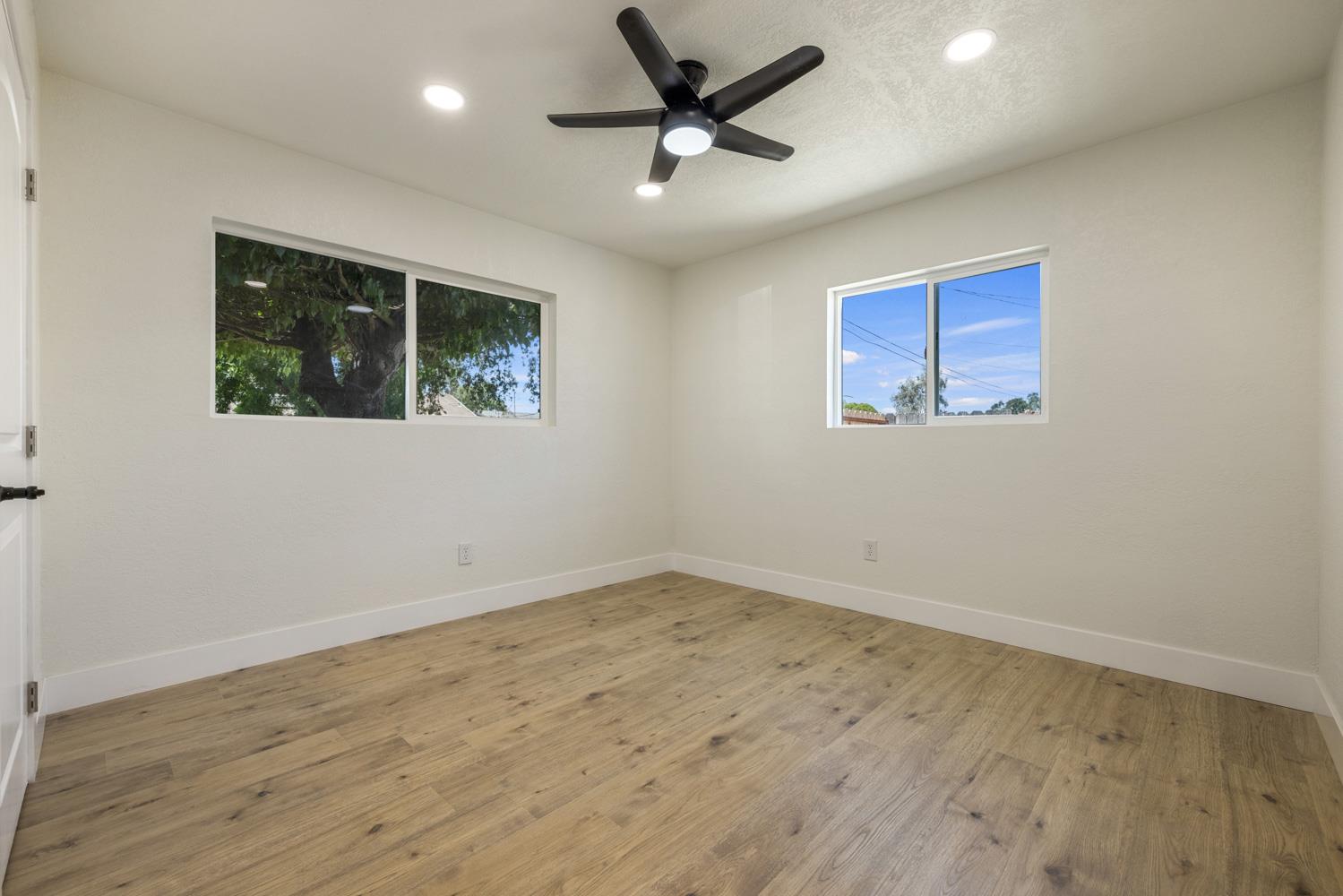 Detail Gallery Image 31 of 49 For 2048 Nord Ave, Stockton,  CA 95215 - 3 Beds | 2 Baths
