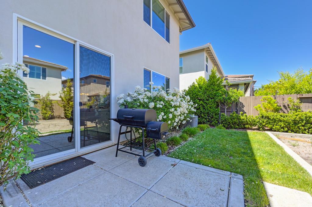 Detail Gallery Image 41 of 52 For 4432 Juneberry Dr, Sacramento,  CA 95834 - 3 Beds | 2/1 Baths
