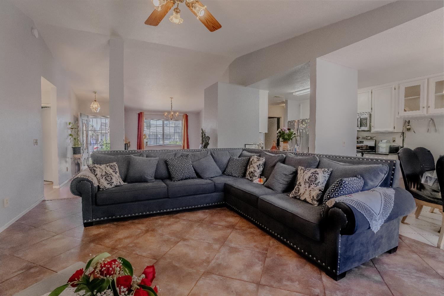 Detail Gallery Image 40 of 45 For 621 Bernier, Galt,  CA 95632 - 3 Beds | 2 Baths