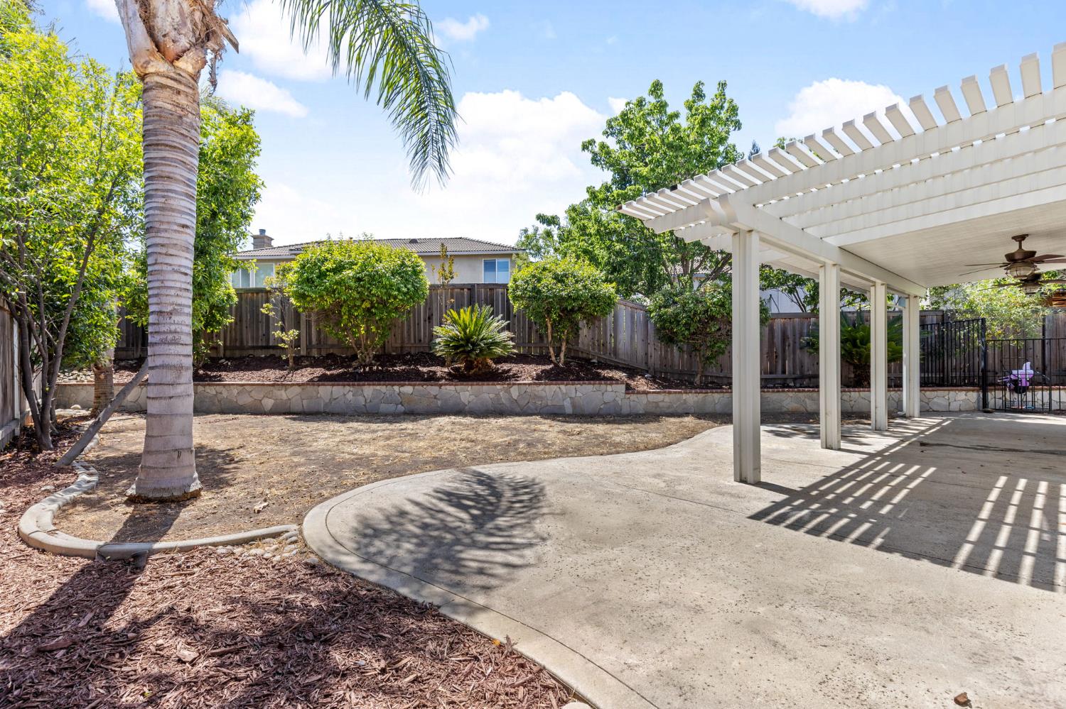 Detail Gallery Image 28 of 37 For 1931 Sanderling Ct, Rocklin,  CA 95765 - 5 Beds | 3 Baths