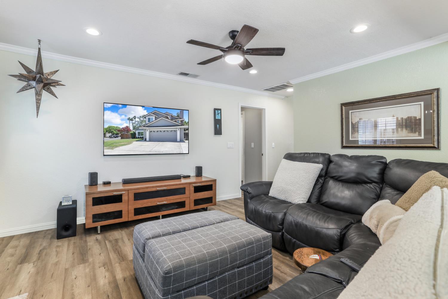 Detail Gallery Image 19 of 36 For 280 Arroyo Hondo Cir, Tracy,  CA 95376 - 3 Beds | 2/1 Baths