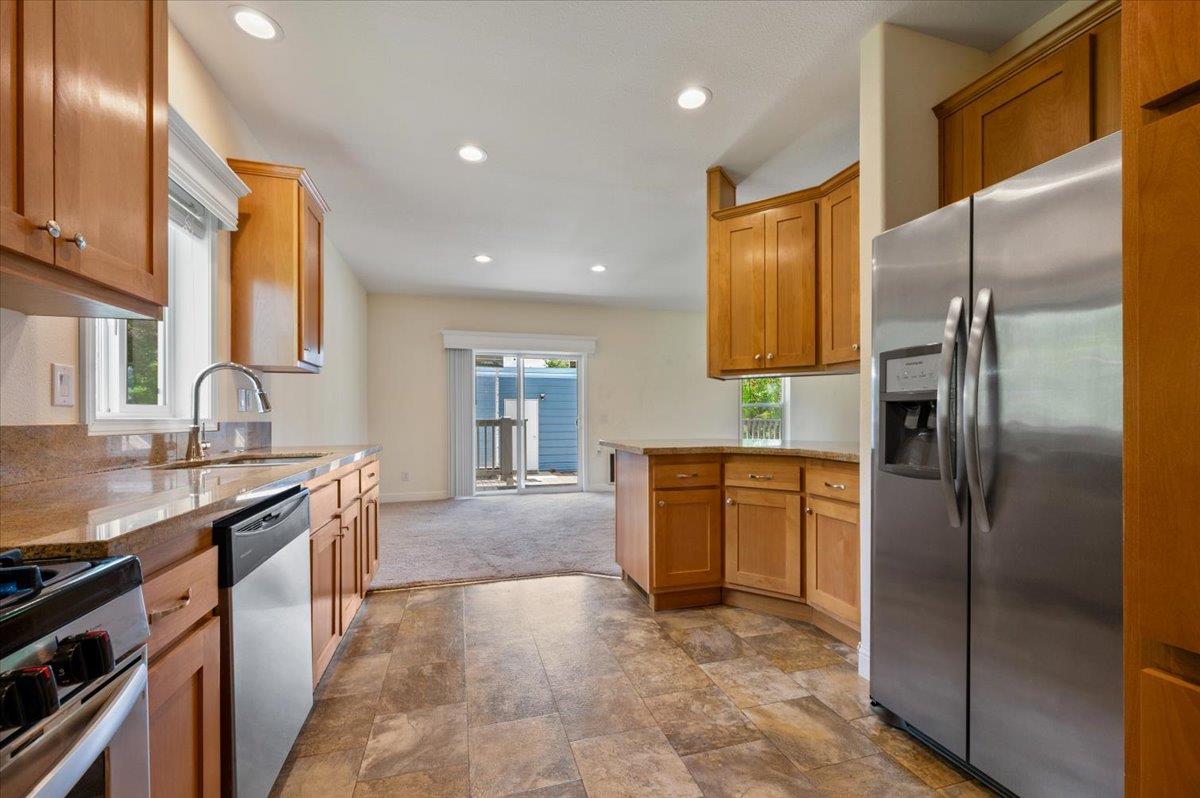 Detail Gallery Image 20 of 56 For 11397 Prospector Rd, Rough And Ready,  CA 95975 - 2 Beds | 2 Baths