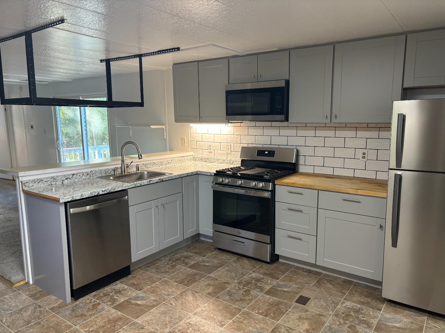Detail Gallery Image 96 of 96 For 3081 Little Spur, Somerset,  CA 95684 - 3 Beds | 2 Baths