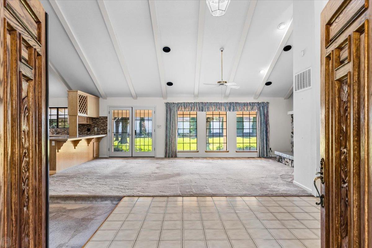 Detail Gallery Image 4 of 60 For 10007 Mountain Oak Rd, Oakdale,  CA 95361 - 3 Beds | 2/1 Baths