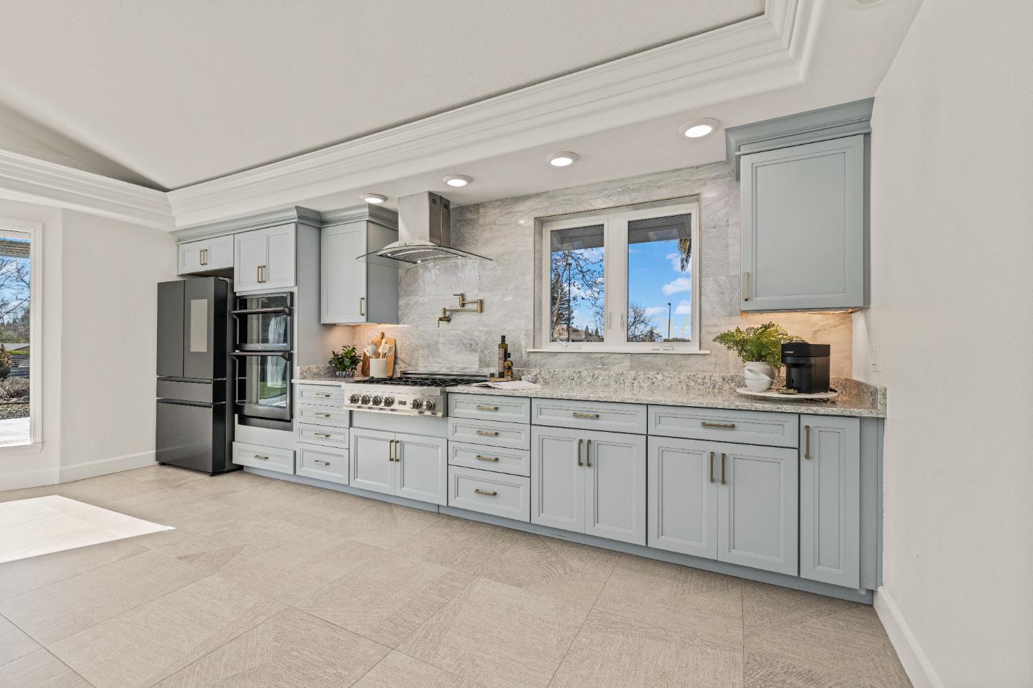 Detail Gallery Image 33 of 94 For 6615 Arabian Cir, Granite Bay,  CA 95746 - 5 Beds | 3 Baths