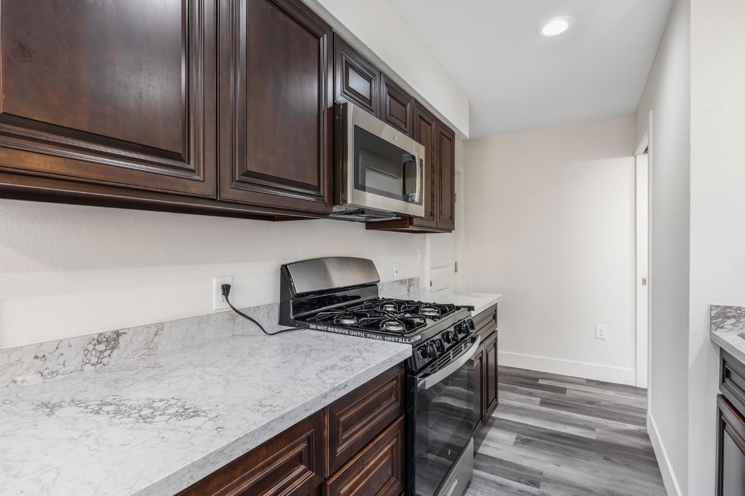 Detail Gallery Image 35 of 81 For 2409 Cava Ct, Sacramento,  CA 95825 - – Beds | – Baths