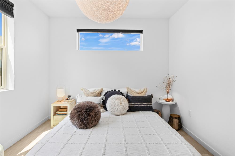 Detail Gallery Image 29 of 73 For 451 Tailoff Ln #401,  Sacramento,  CA 95818 - 2 Beds | 3 Baths