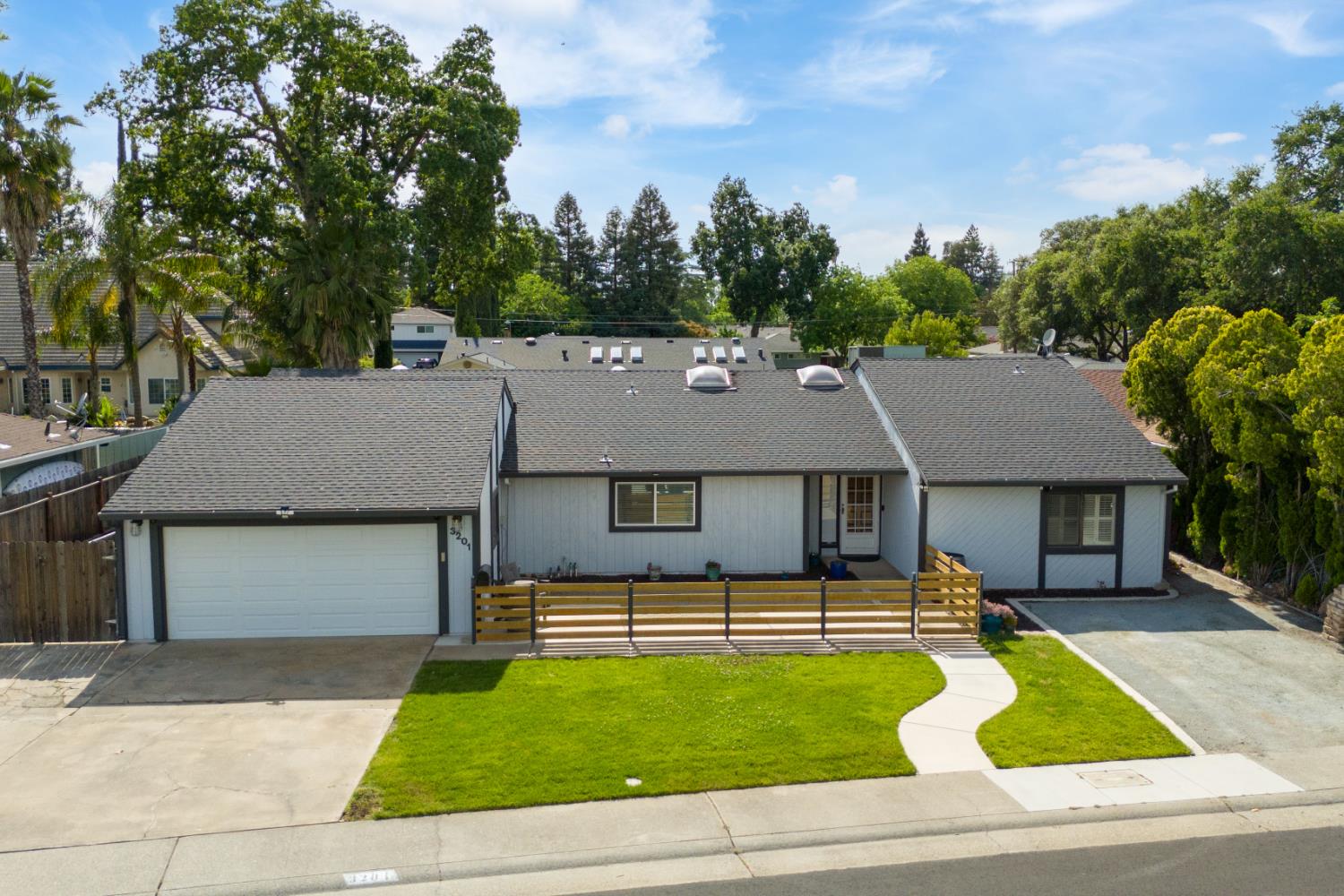 Detail Gallery Image 51 of 70 For 3201 Kaiser Way, Carmichael,  CA 95608 - 4 Beds | 3 Baths