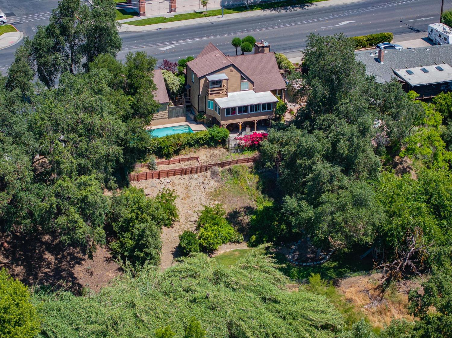 Detail Gallery Image 55 of 58 For 2028 Scenic Dr, Modesto,  CA 95355 - 3 Beds | 3 Baths
