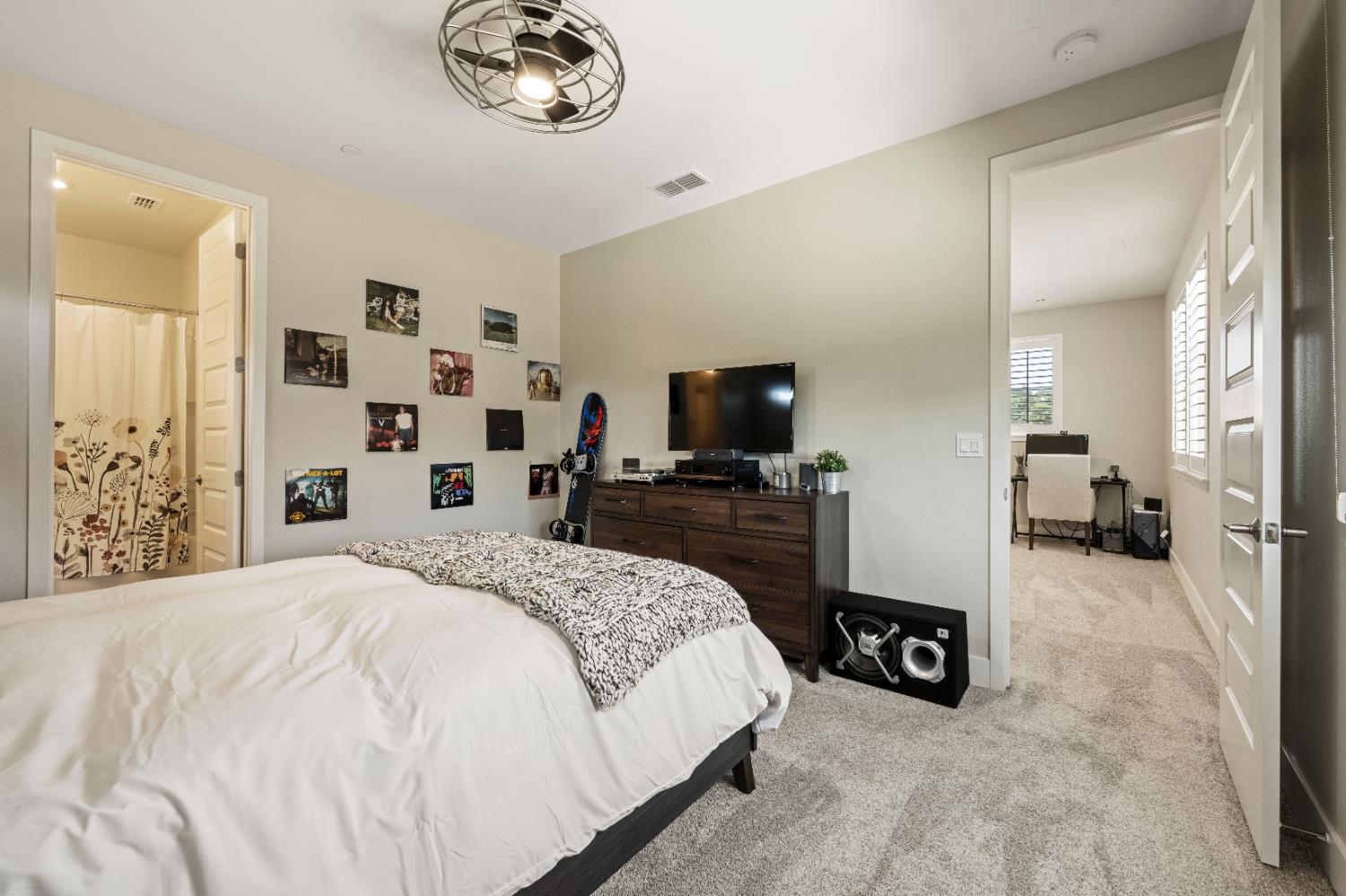 Detail Gallery Image 32 of 43 For 927 Greeley Ct, Cameron Park,  CA 95682 - 4 Beds | 3/1 Baths