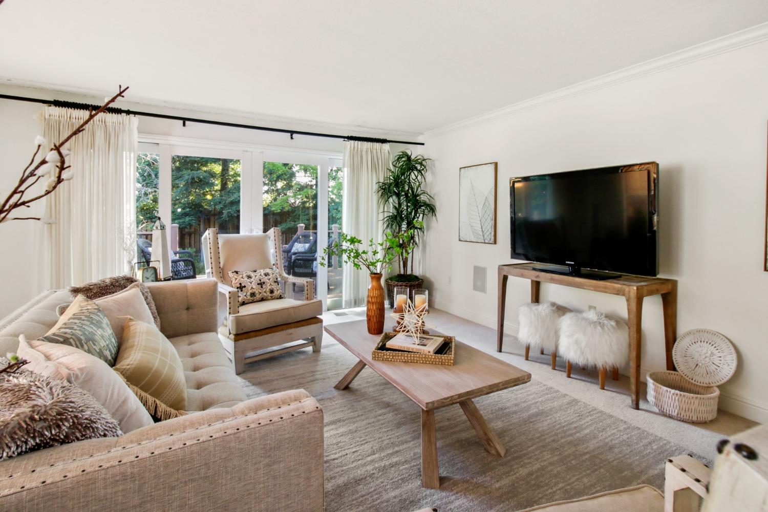 Detail Gallery Image 5 of 68 For 7365 Dambacher Dr, Granite Bay,  CA 95746 - 3 Beds | 2 Baths