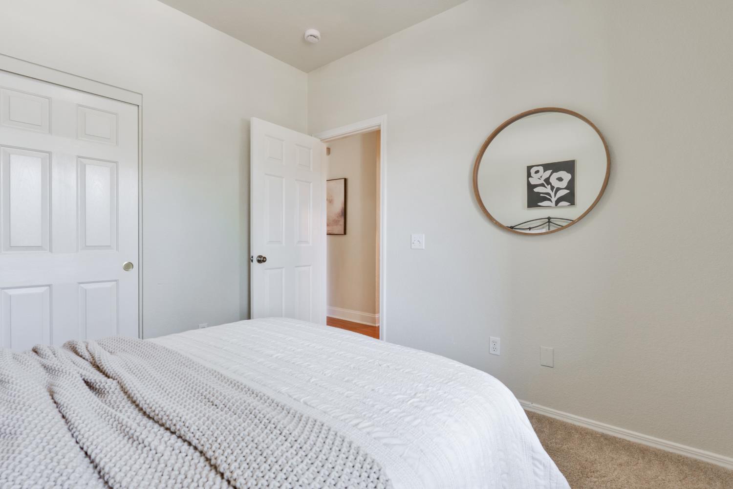 Detail Gallery Image 20 of 34 For 9588 Fetlock Way, Elk Grove,  CA 95624 - 3 Beds | 2 Baths