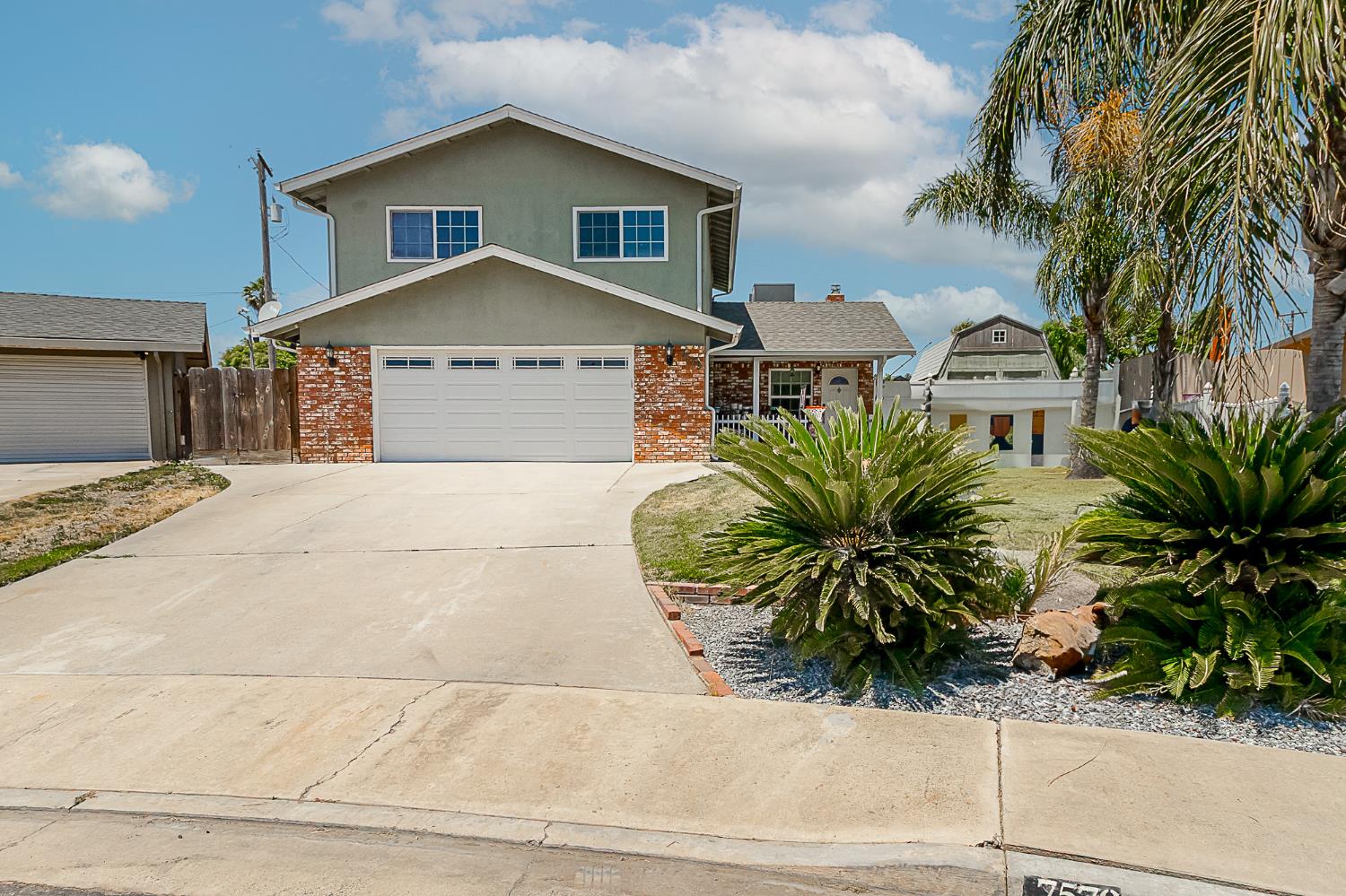 Detail Gallery Image 3 of 27 For 7579 Jade Ln, Hilmar,  CA 95324 - 3 Beds | 2/1 Baths