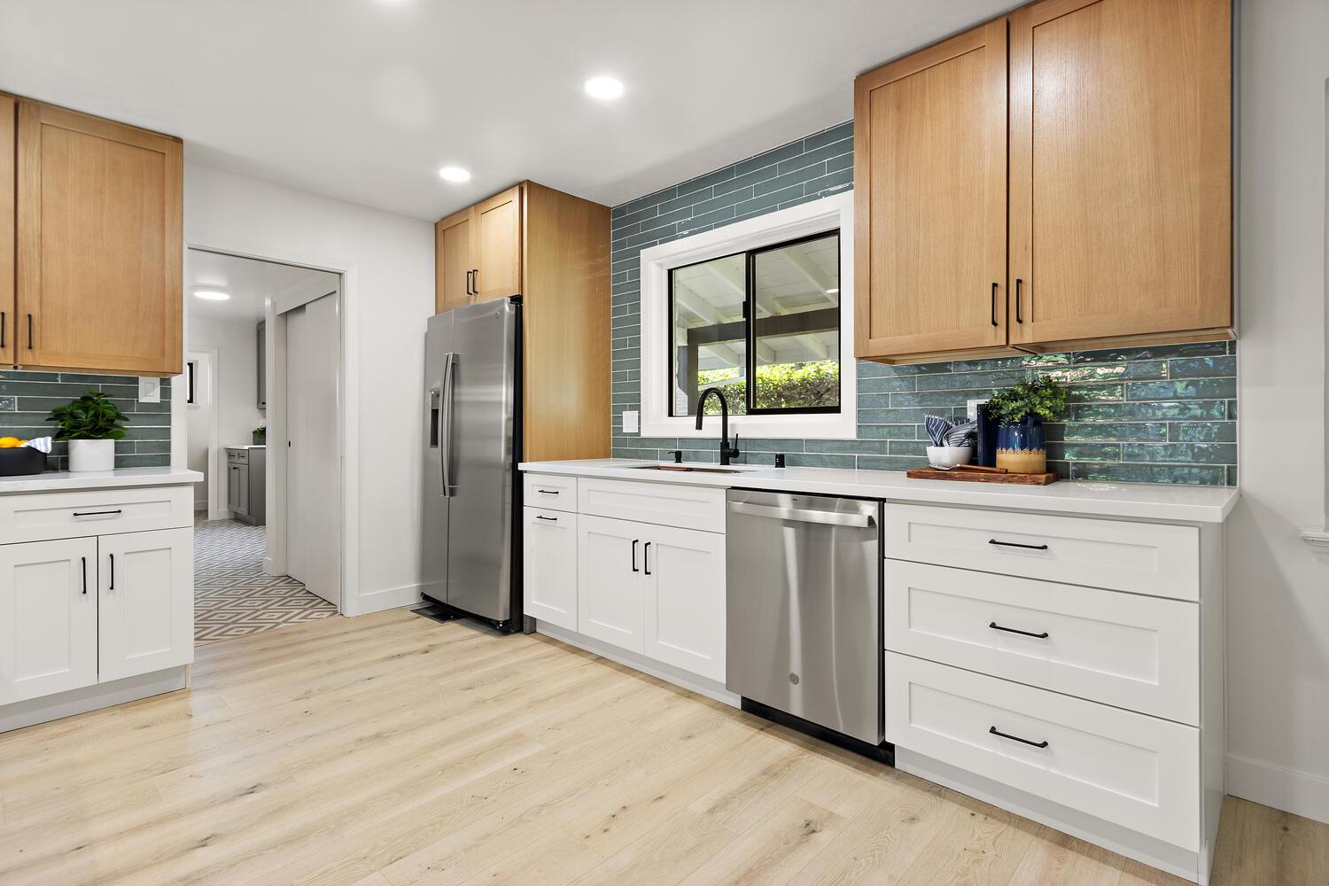 Detail Gallery Image 16 of 39 For 3300 Club Ln, Sacramento,  CA 95821 - 4 Beds | 2/1 Baths