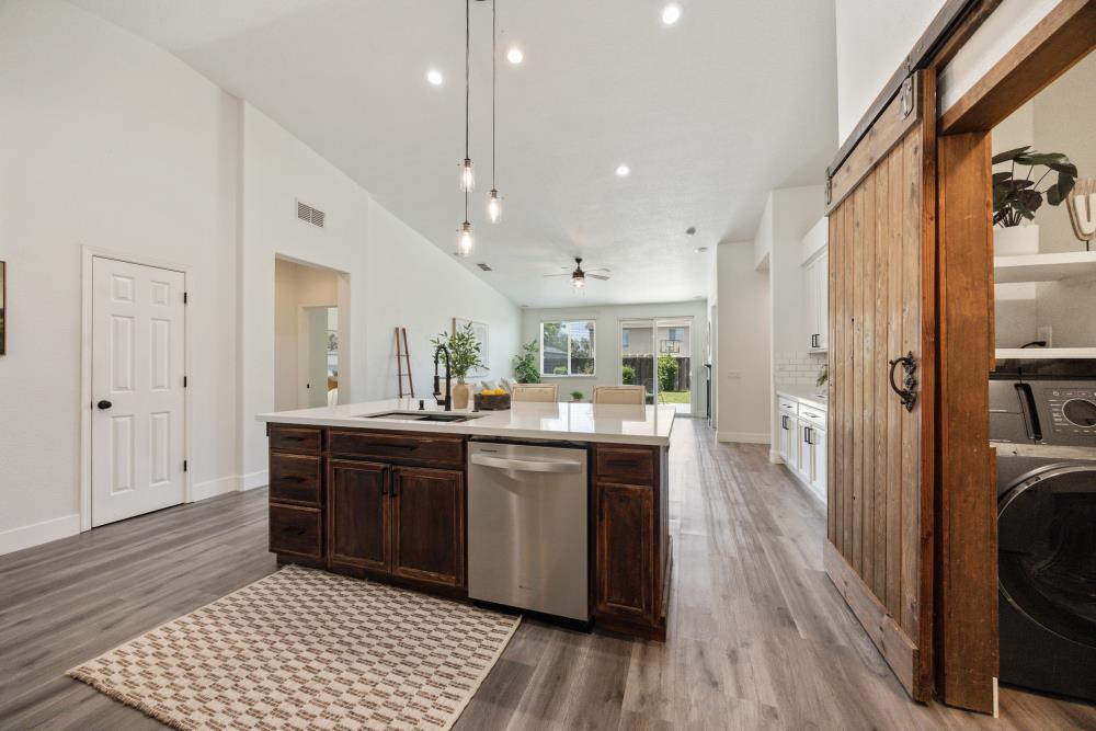 Detail Gallery Image 24 of 51 For 224 Lenader Ct, Roseville,  CA 95747 - 4 Beds | 2 Baths