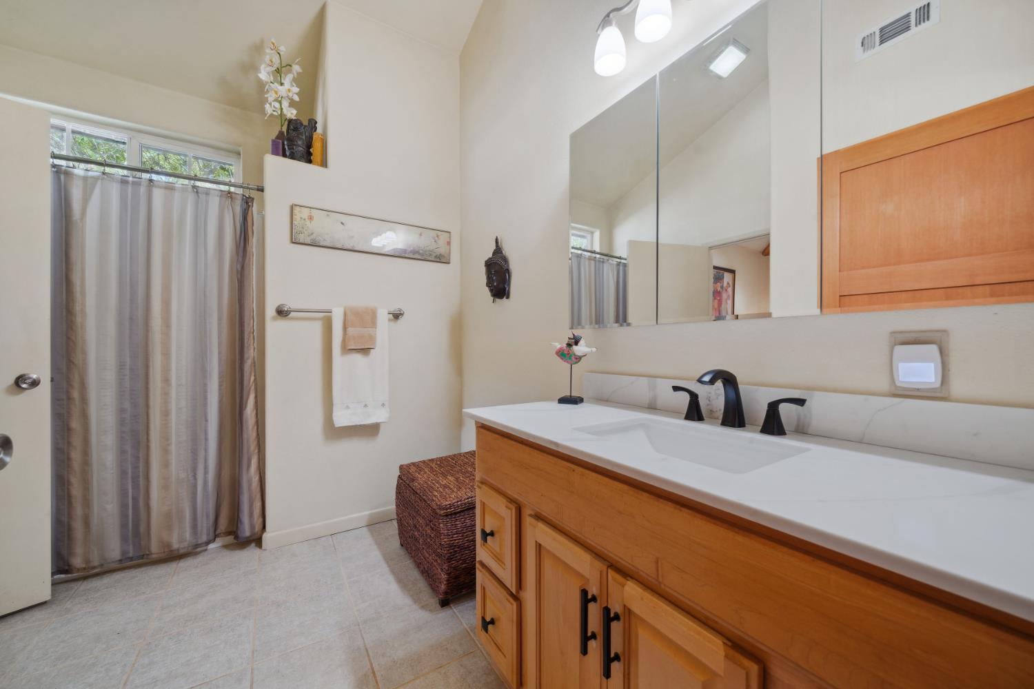 Detail Gallery Image 33 of 73 For 11321 New York Ranch Rd, Jackson,  CA 95642 - 3 Beds | 2/1 Baths