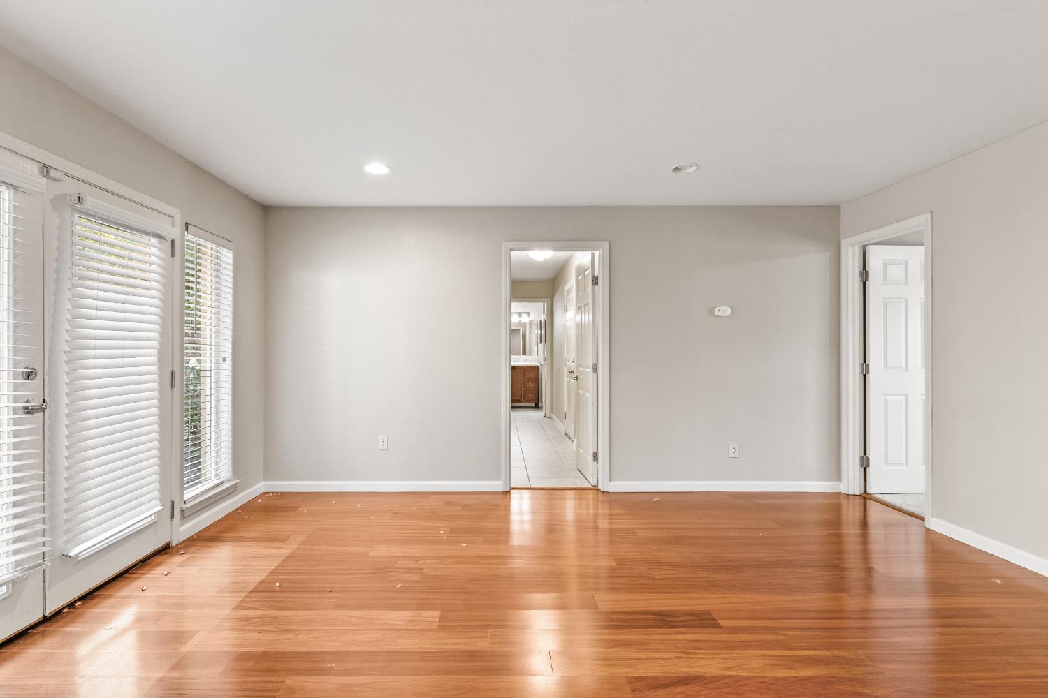 Detail Gallery Image 27 of 49 For 7948 Orange Ave, Fair Oaks,  CA 95628 - 4 Beds | 3 Baths
