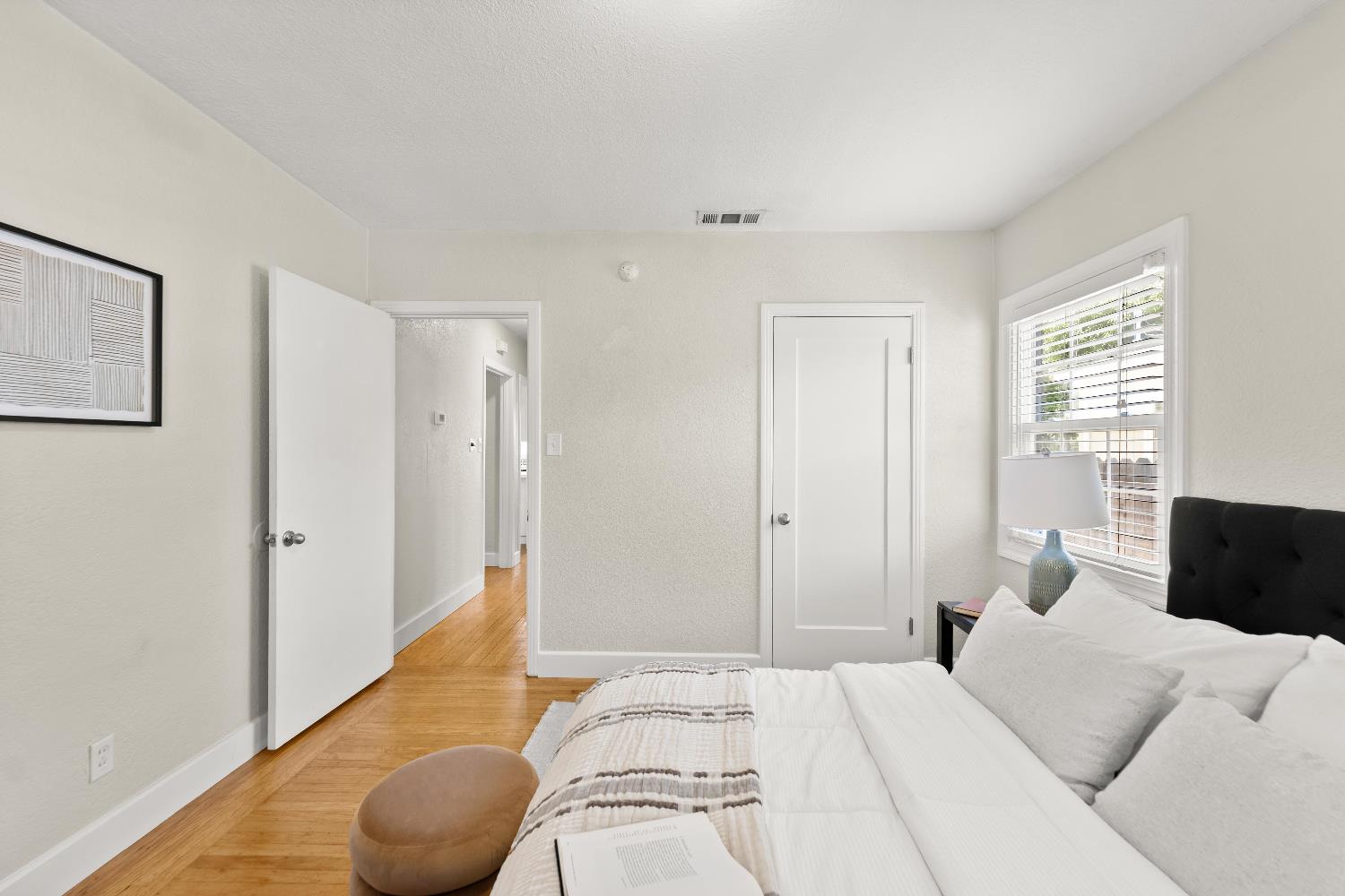 Detail Gallery Image 28 of 51 For 3914 12th Ave, Sacramento,  CA 95817 - 2 Beds | 1 Baths