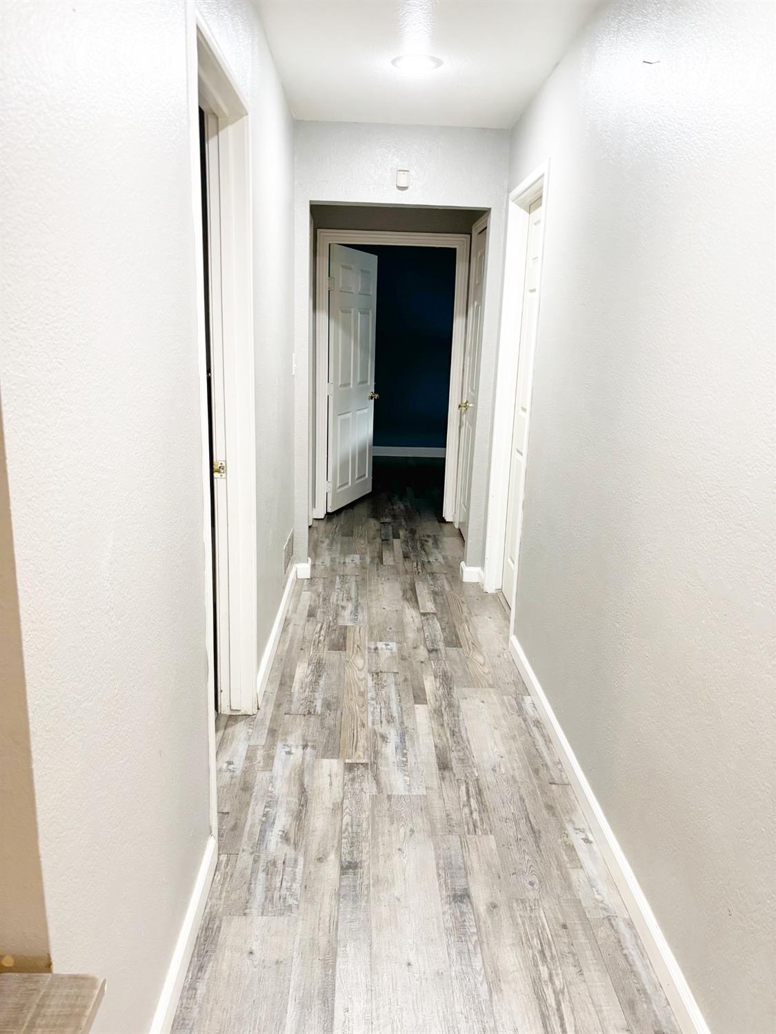 Detail Gallery Image 17 of 28 For 1422 Locke Rd, Modesto,  CA 95355 - 3 Beds | 2 Baths