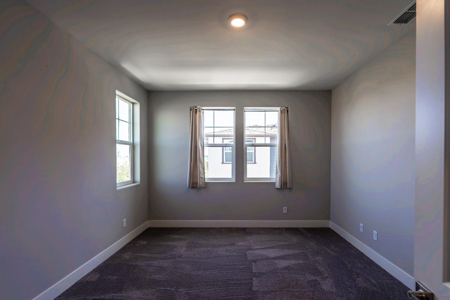Detail Gallery Image 23 of 41 For 3080 Seaspray Walk, Sacramento,  CA 95833 - 3 Beds | 2/1 Baths