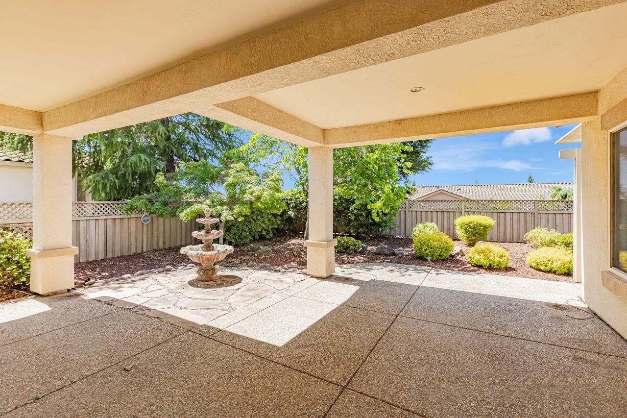 Detail Gallery Image 40 of 48 For 1161 Secret Lake Loop, Lincoln,  CA 95648 - 3 Beds | 2 Baths