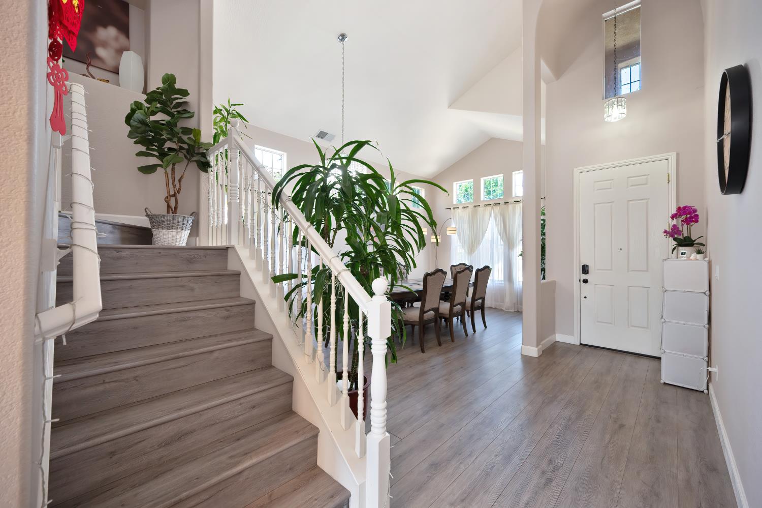 Detail Gallery Image 12 of 42 For 10112 Nebbiolo Ct, Elk Grove,  CA 95624 - 4 Beds | 3 Baths