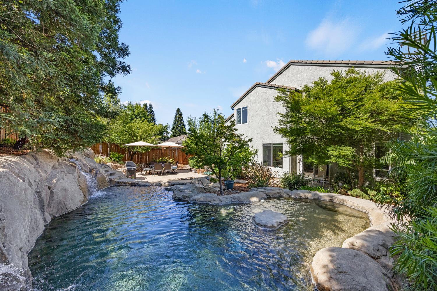 Detail Gallery Image 11 of 72 For 6733 Cherry Ridge Cir, Roseville,  CA 95678 - 4 Beds | 3 Baths