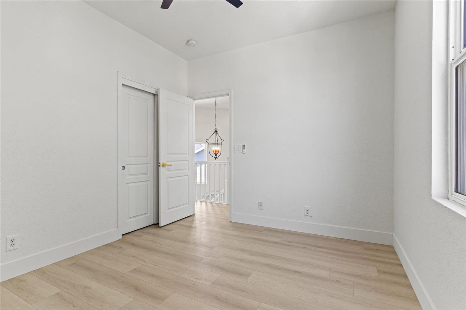 Detail Gallery Image 34 of 63 For 156 Bristol Way, Yuba City,  CA 95993 - 5 Beds | 2/1 Baths