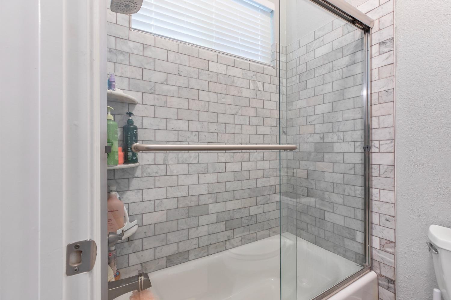 Detail Gallery Image 26 of 43 For 9238 Cape May Ct, Elk Grove,  CA 95758 - 4 Beds | 2 Baths